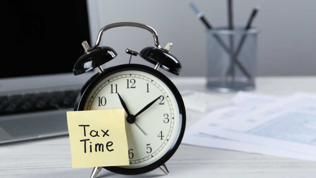 Tax deadline reminder concept